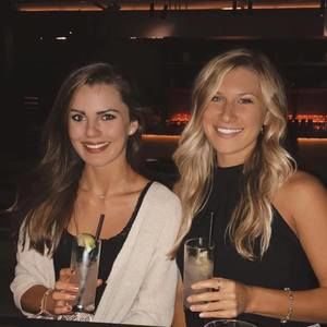 Meet your Posher, Katelyn